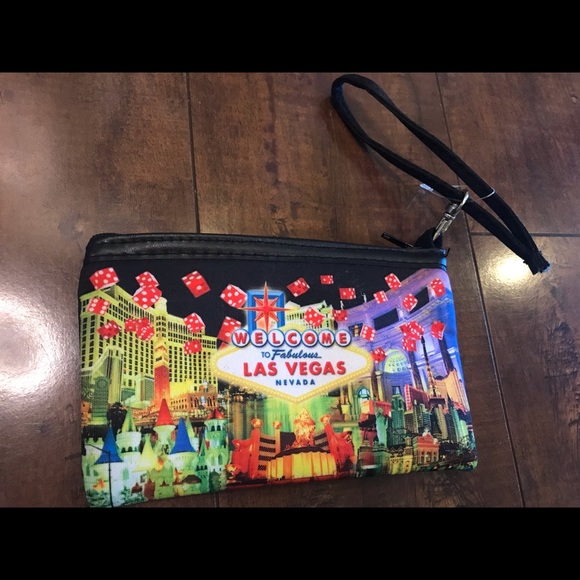 NEW Welcome to Fabulous Vegas Nevada Wristlet - Picture 3 of 9